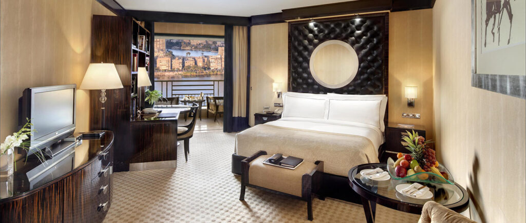 CAI_490058_Signature-Room